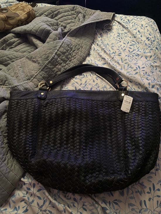 Neiman Marcus Handbags - Woven Black Leather Tote Handbag - Unbranded
